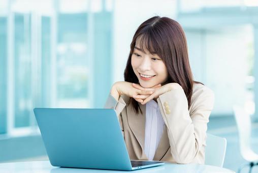 正社員 人事・総務・経理の求人情報イメージ1